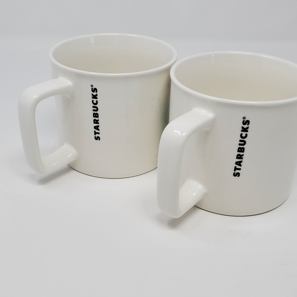 STARBUCKS SET OF 2 CHRISTMAS SNOWFLAKE COFFEE MUG CUP RETIRED 14 FL OUNCES SNOW - Picture 5 of 12